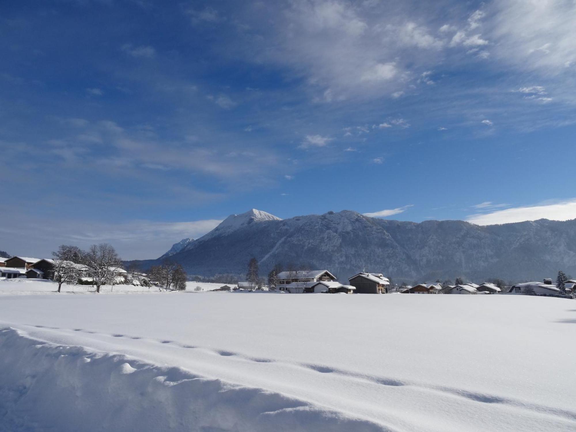 Gaestehaus Erika - Chiemgau Karte インツェル エクステリア 写真